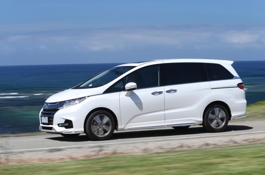  Honda Odyssey VTi-L 2017 года  (AU) (фото 14 из 46)